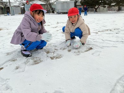 １組雪遊び２_R